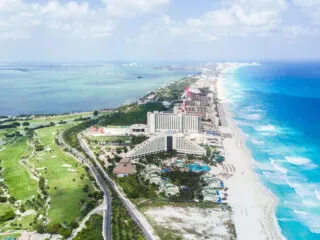 These 3 Major Luxury Resorts Will Open To Cancun Travelers This Summer (1)