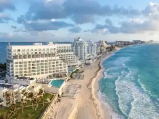 Cancun Remains the Top Destination for International Arrivals in Mexico