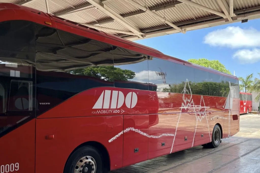 New $7 Bus Shuttle Launches From Cancun Airport To Hotel Zone