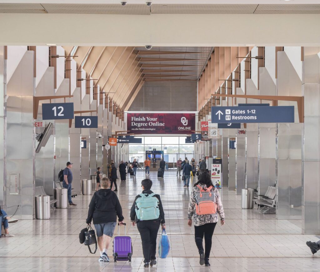 will rogers international airport