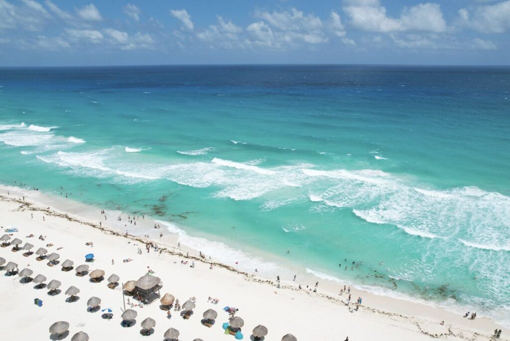 Tourists Visiting Cancun Warned To Be Cautious On All Beaches
