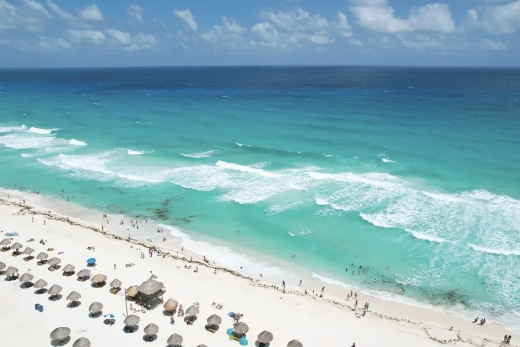 Tourists Visiting Cancun Warned To Be Cautious On All Beaches