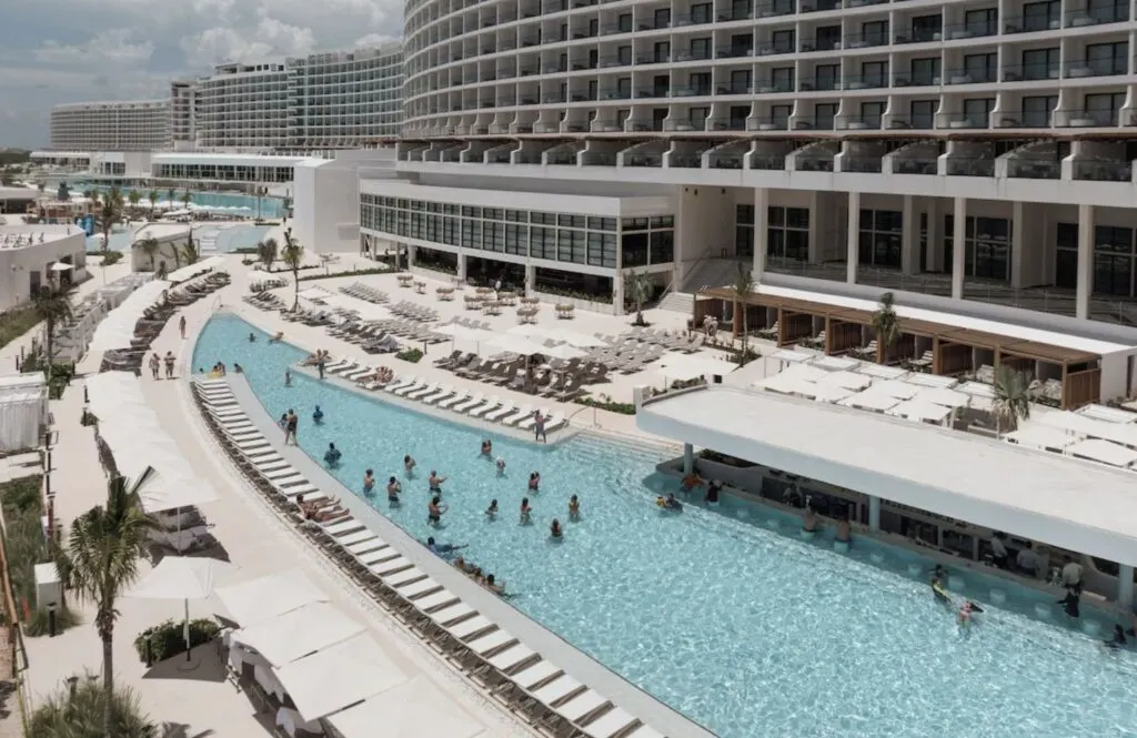 AVA Resort Cancun