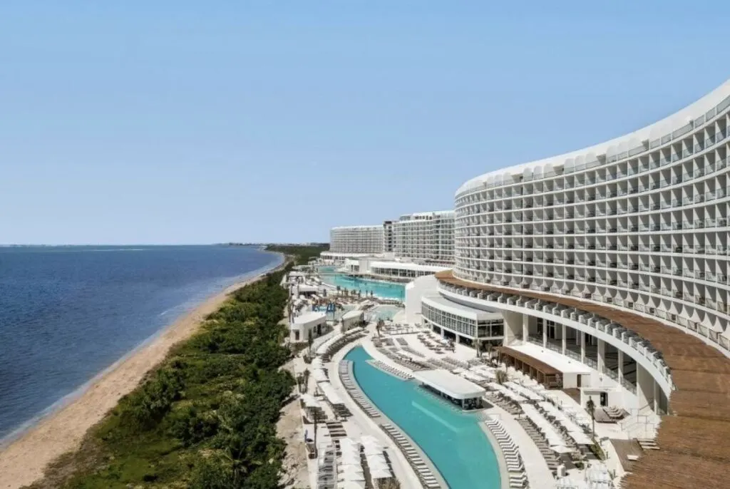 Ava Resort