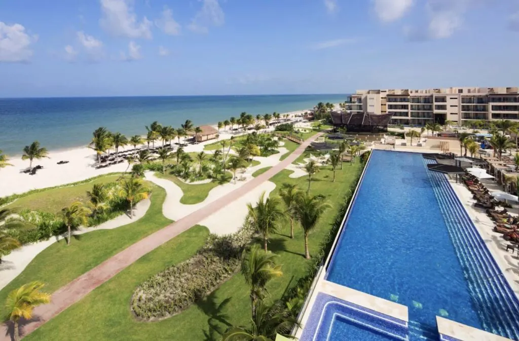 Royalton Riviera Cancun,