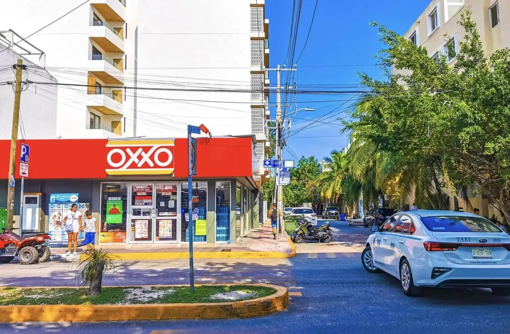 Oxxo Playa Del Carmen