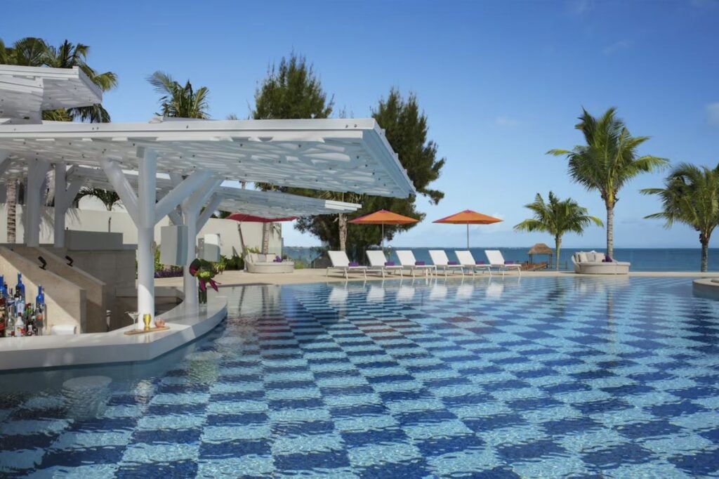 Breathless-Cancun-Soul-Resort-Spa-Adults-Only-All-Inclusive
