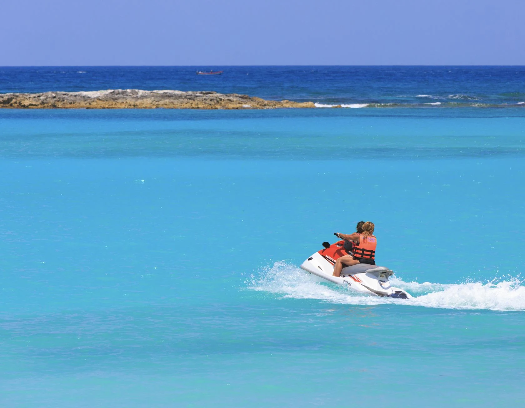 Jet ski water sports in Cancun