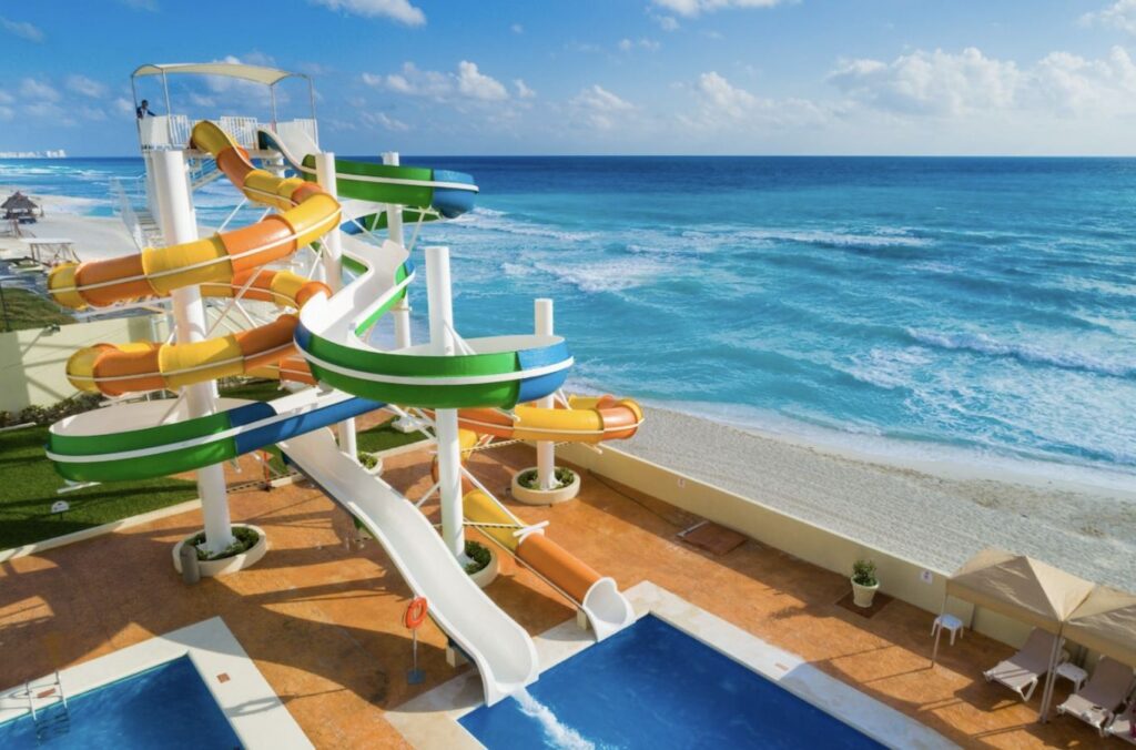 Crown Paradise Club Cancun water park
