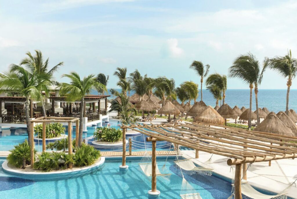 Excellence Playa Mujeres pool