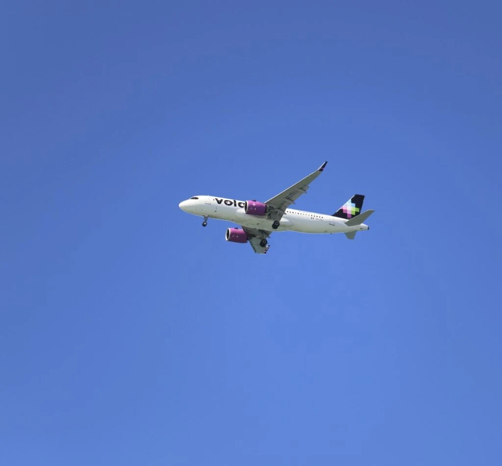 Volaris Plane flight
