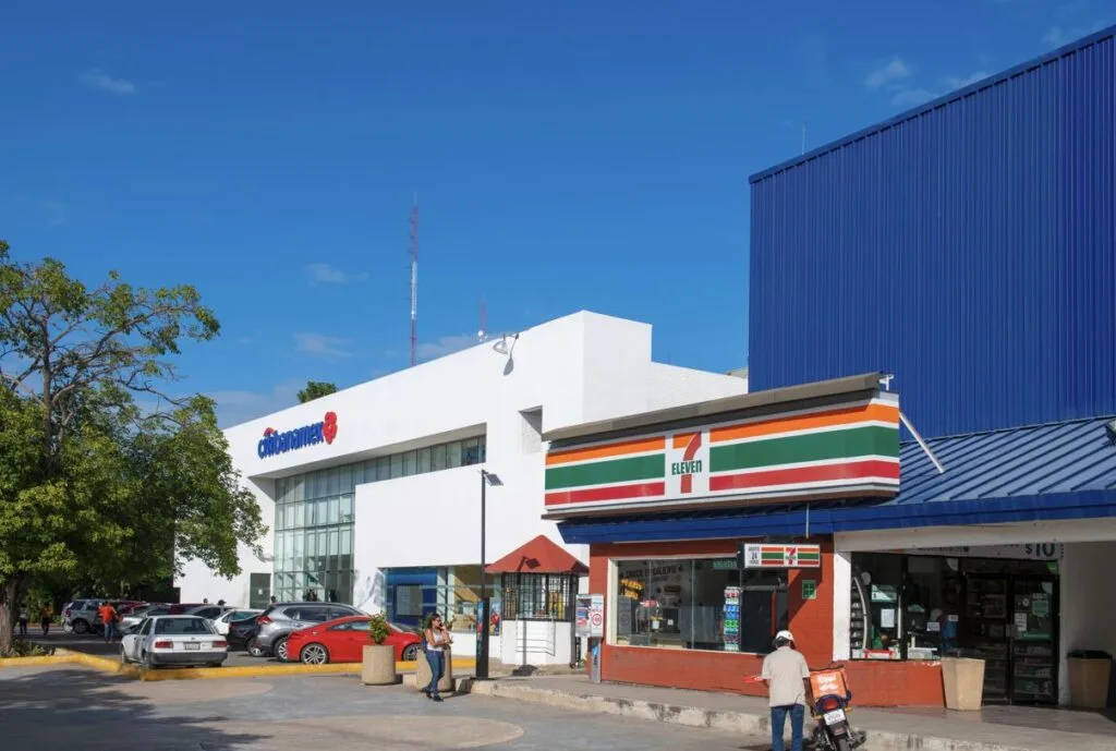 Cancun Tourist Alert Authorities Issue ATM Fraud Warning