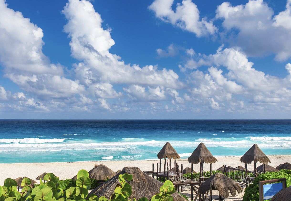 Playa prístina Cancún limpia.