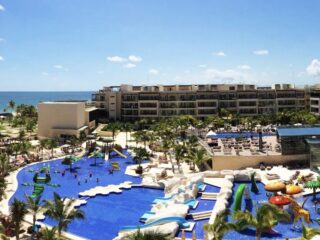 Royalton Riviera Cancun, An Autograph Collection All-Inclusive Resort & Casino