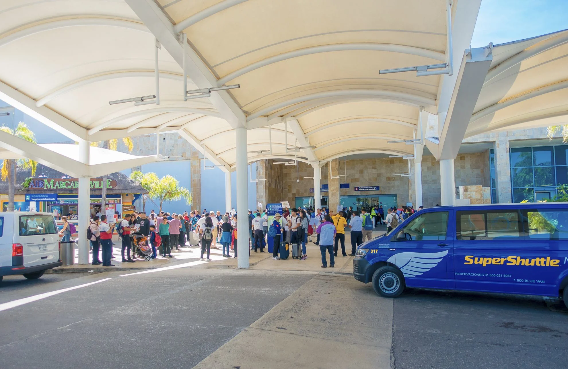 Super shuttle Serive airport