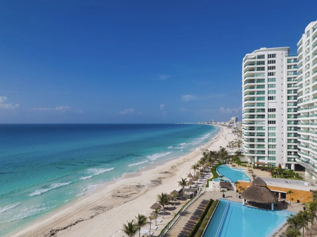 Vacation rentals beach cancun
