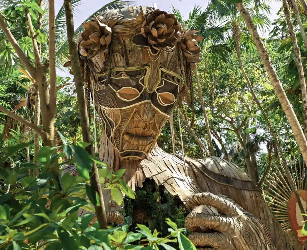 Ven a la Luz sculpture on the beach in Tulum, Mexico