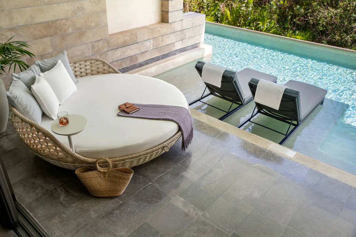 Atelier Playa Mujeres Swim Out Suite