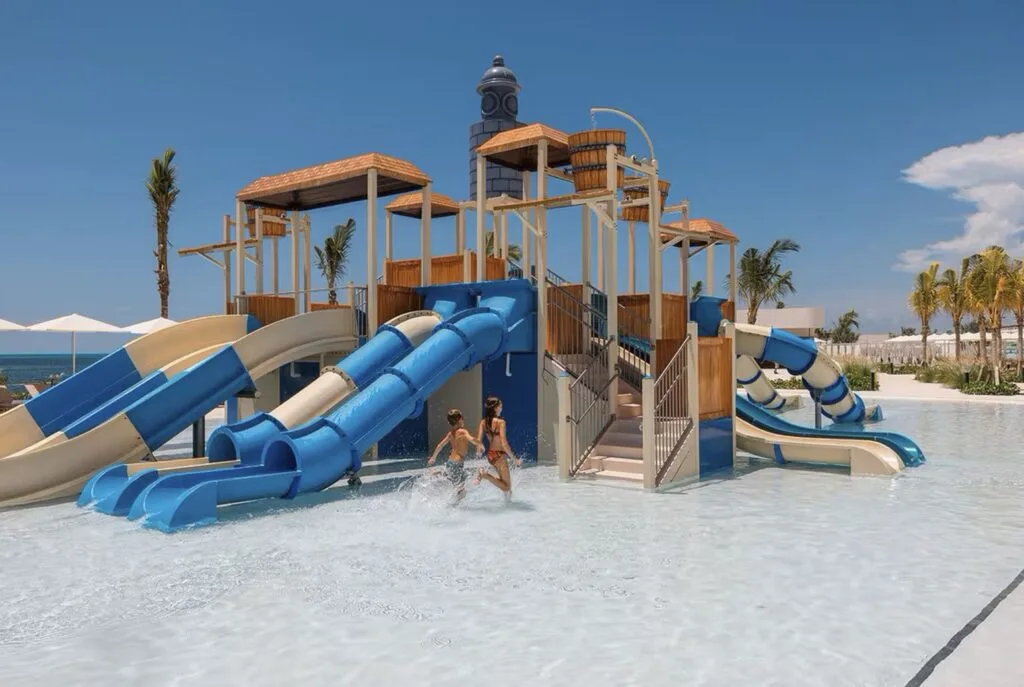Ava Kids Waterpark