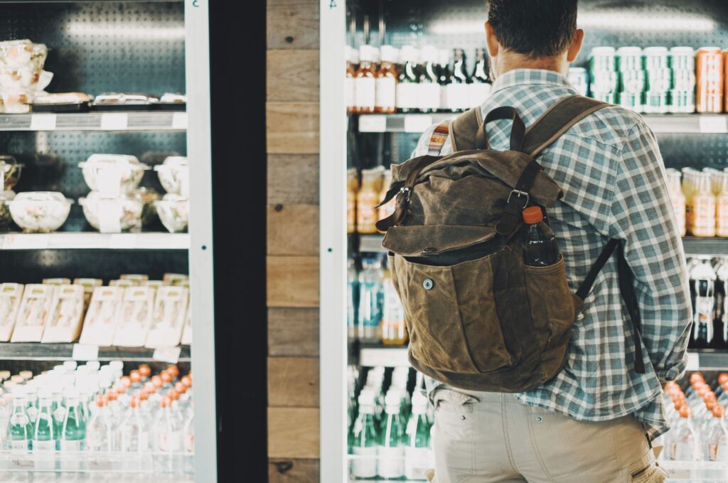 Buying sandwich at airport