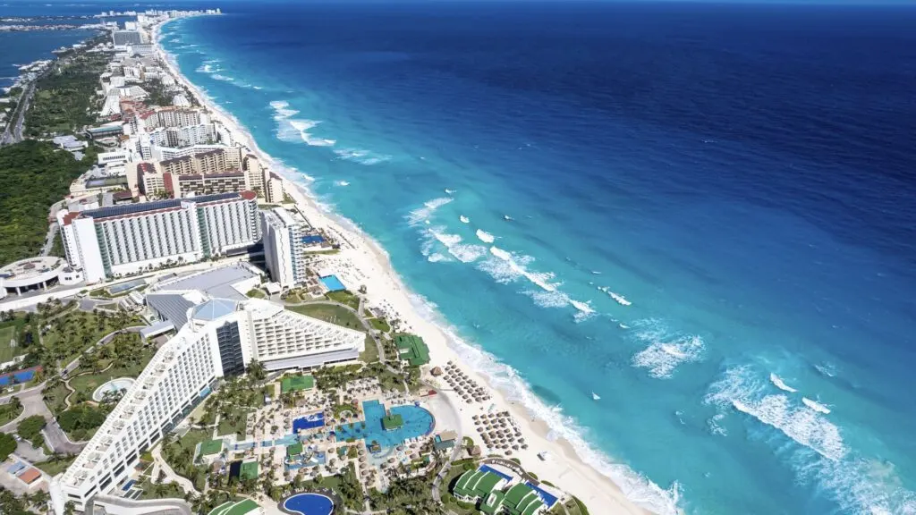 Cancun & Riviera Maya Resorts