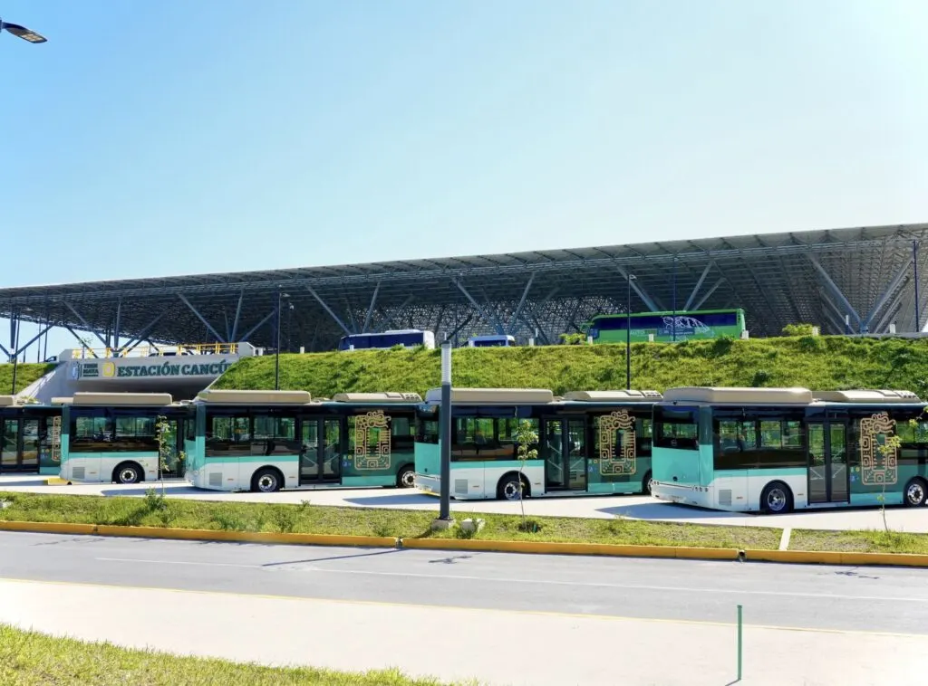 Cancun train Maya Shuttle Busses