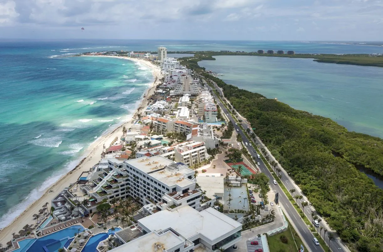 Cancun's Nichupt&eacute;&nbsp;Bridge Will Open In December How It Will Affect Your Next Trip!