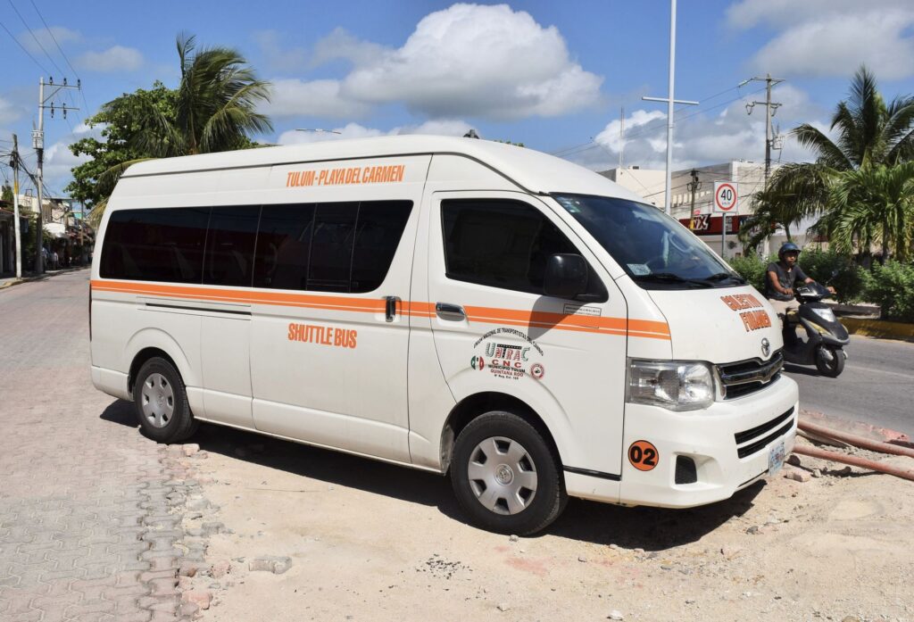 Colectivo In Tulum