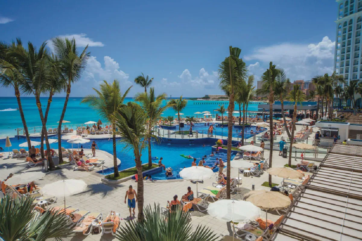Hotel Riu Cancun (Adults-Only) Pool