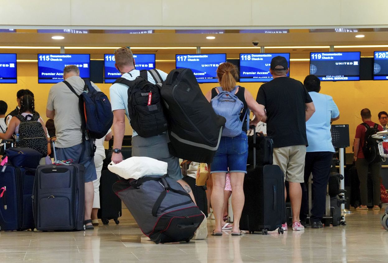¿Es VIP Fast Track en el aeropuerto de Cancún, vale la pena?