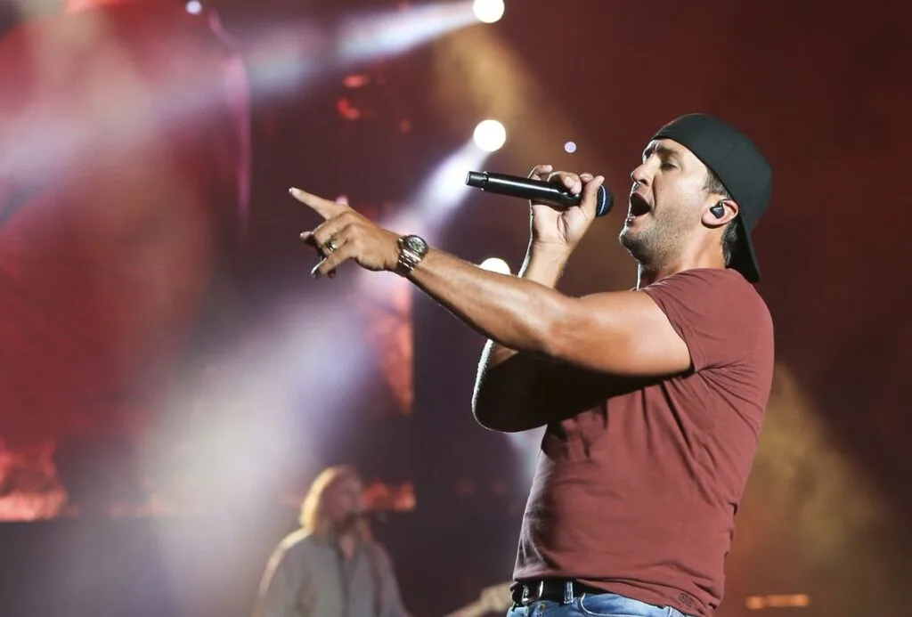 Luke Bryan’s Crash My Playa Festival Coming Back to Cancun in 2026
