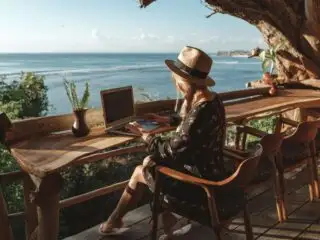 New Reality for Digital Nomads in Cancun & Riviera Maya Why Temporary Residency is Now Essential