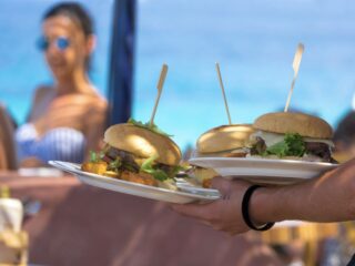 The Unspoken Rules of Tipping in Cancun A Simple Guide To Avoid Awkwardness