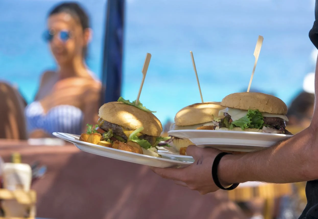 The Unspoken Rules of Tipping in Cancun A Simple Guide To Avoid Awkwardness