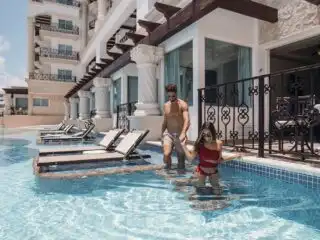Are Swim-Out Suites The Ultimate Cancun Upgrade Here’s The Real Answer