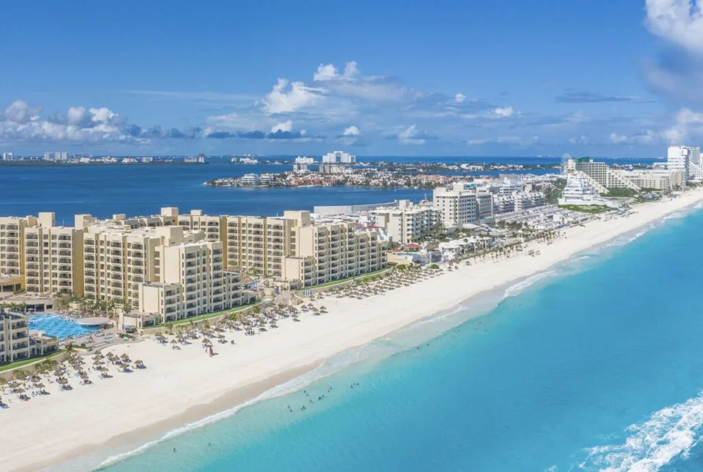 5 Items The Most Savvy Travelers Bring To Their Cancun All-Inclusive (They Aren't What You Think!)