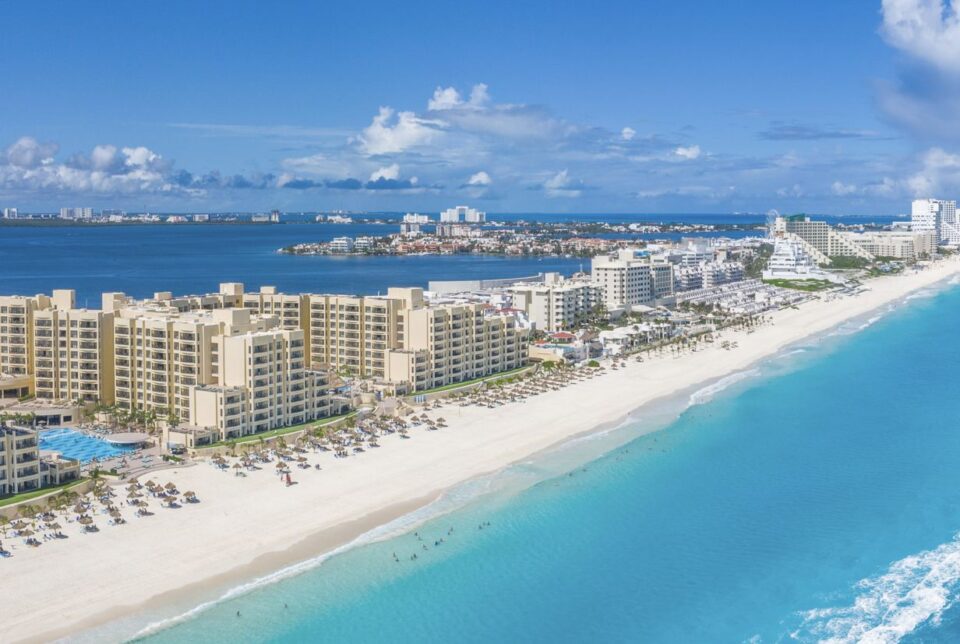 5 Items The Most Savvy Travelers Bring To Their Cancun AllInclusive