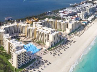 Are Club Level Rooms Worth the Upgrade In Cancun A Traveler's Checklist To Make The Choice