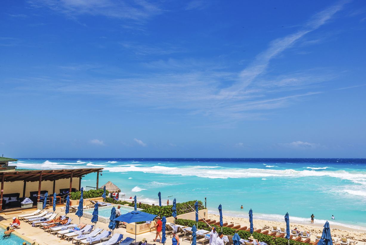 Ni siquiera está cerca por qué casi la mitad de todos los viajeros norteamericanos a México eligen Cancún