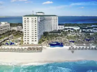 JW Marriott Cancun Resort & Spa