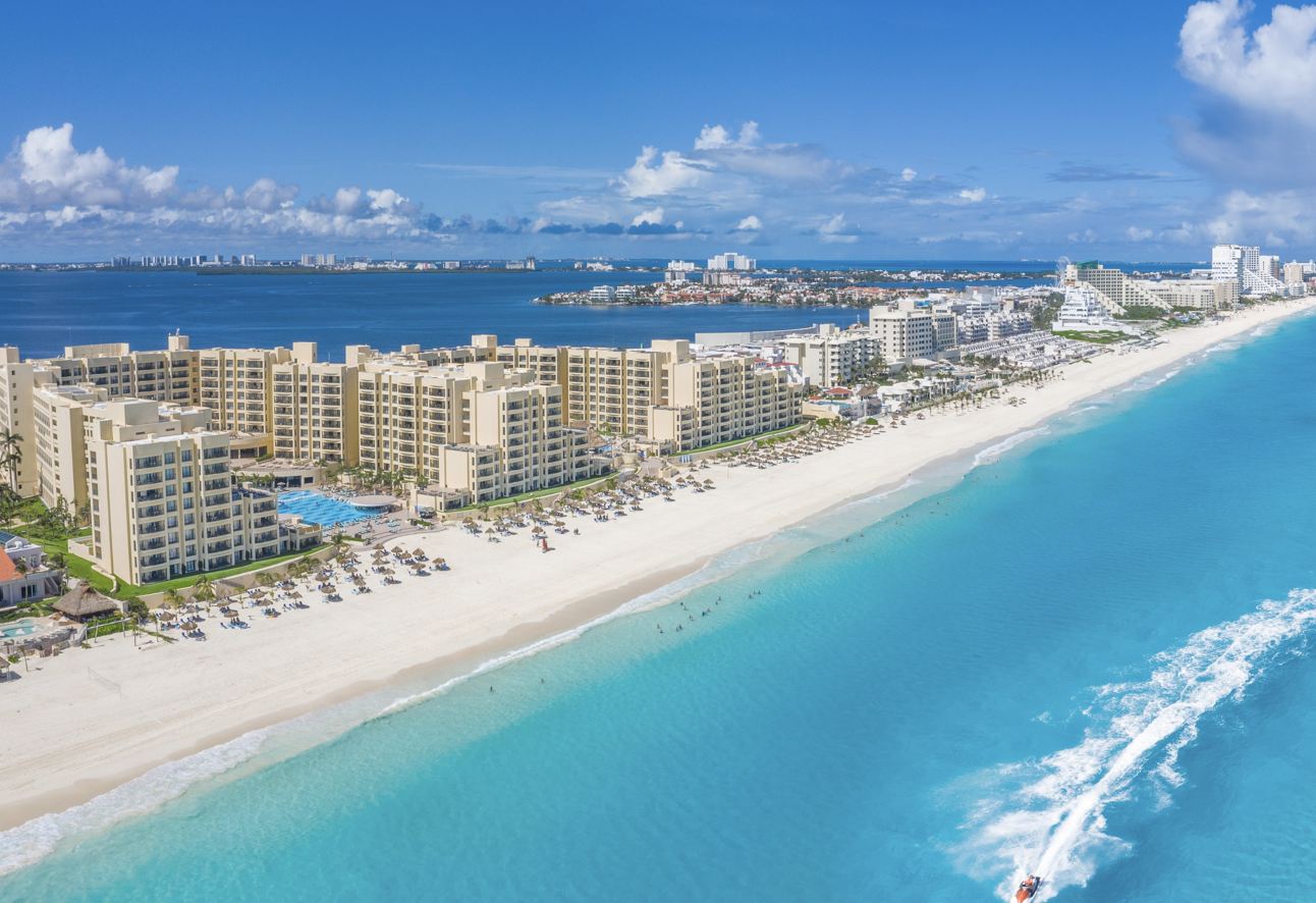 The Cheapest & Most Expensive Destinations In Cancun & The Riviera Maya