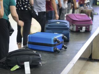 This Is How Long You Can Expect To Wait For Your Bags In Cancun According To Travelers