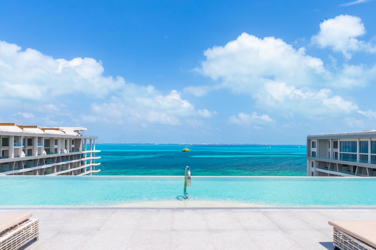 Garza Blanca Cancun Rooftop Pool