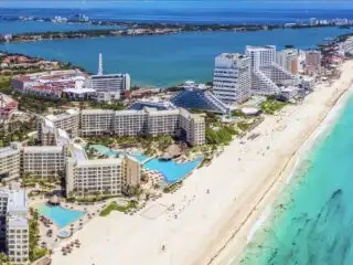 How to Beat the Overwhelm of Choosing From 200+Cancun Resorts