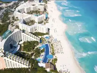 These Are The 4 Different Levels Of All-Inclusives In Cancun They May Surprise You!