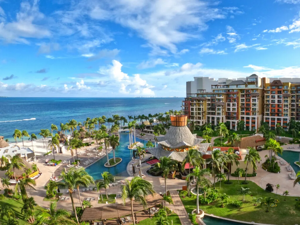 Villa del Palmar Cancun