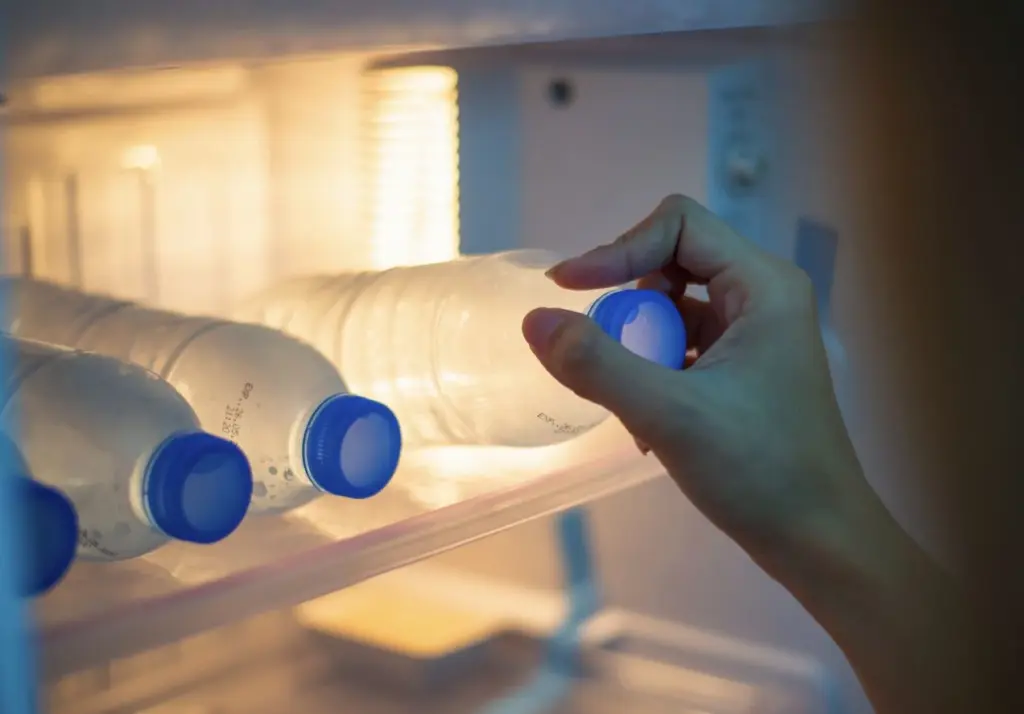Bottles-water-in-hotel-mini-bar