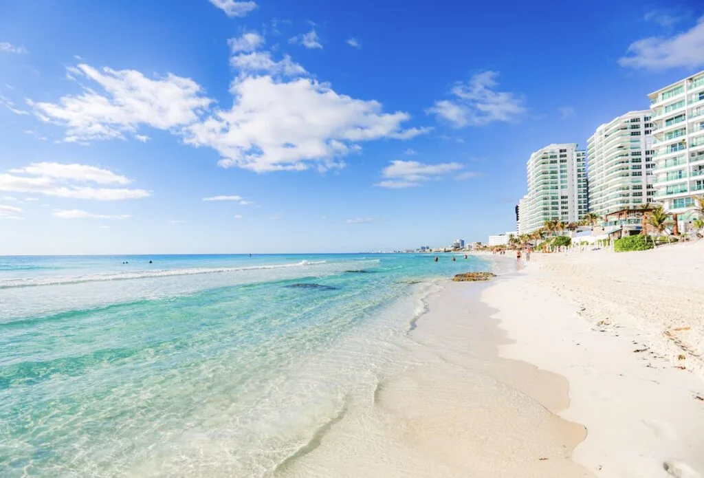 Don't Make These 6 Mistakes On Your Next Trip To Cancun (According To Travelers)