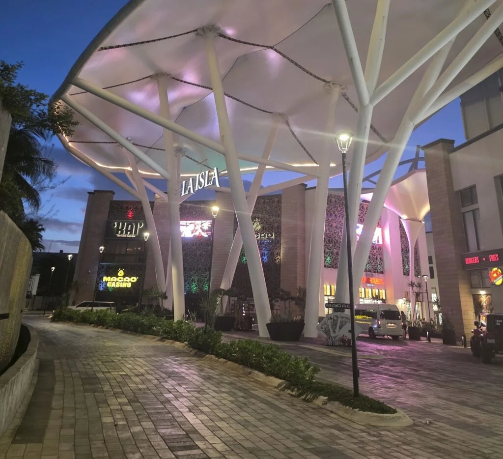 La Isla Mall sepetember 2025