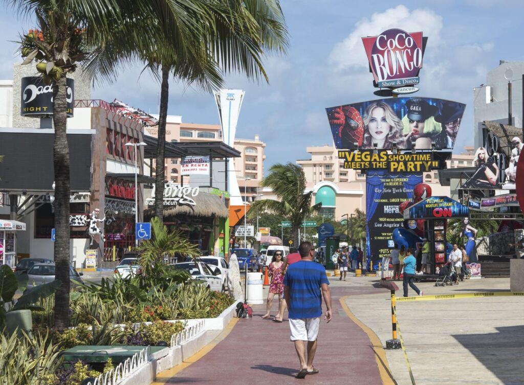  5 Cancun Hotels Where You Don't Feel Trapped On The Resort